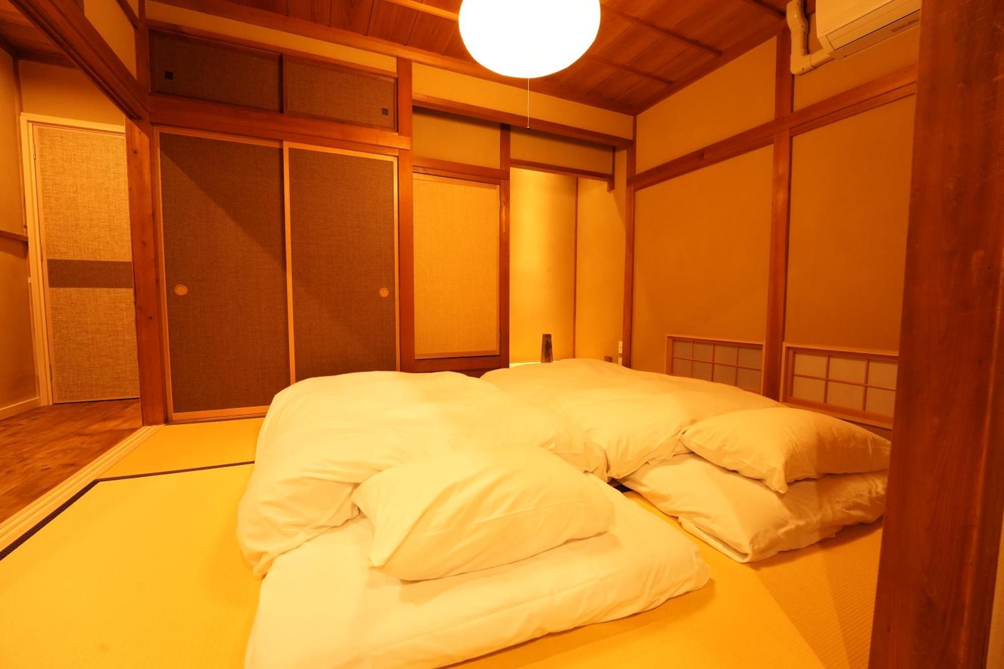 Rikka Baba Ni Apartment Takayama  Bagian luar foto