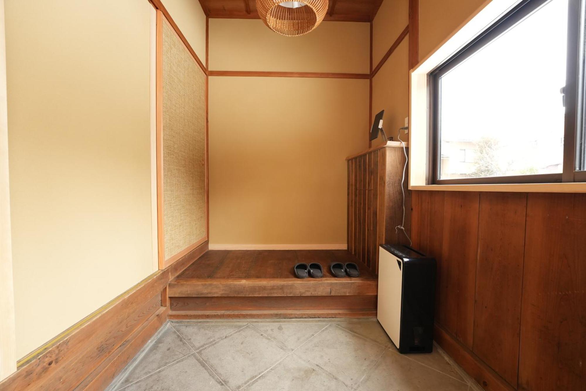 Rikka Baba Ni Apartment Takayama  Bagian luar foto